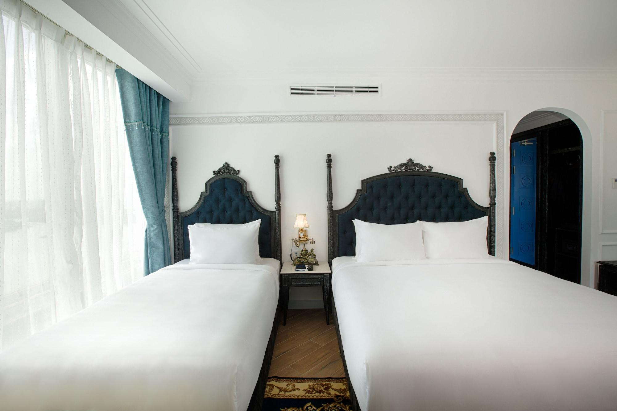 Fivitel Da Nang Hotel Bagian luar foto