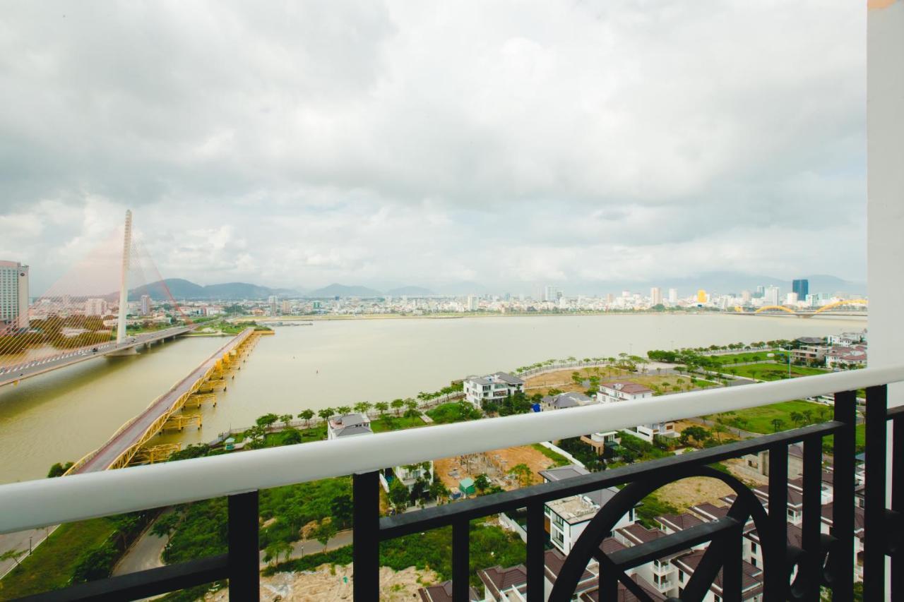 Fivitel Da Nang Hotel Bagian luar foto
